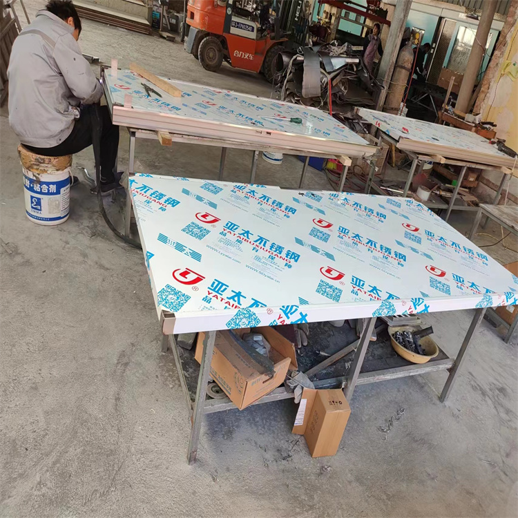 黄石鉴别铅门质量的方法优哪些