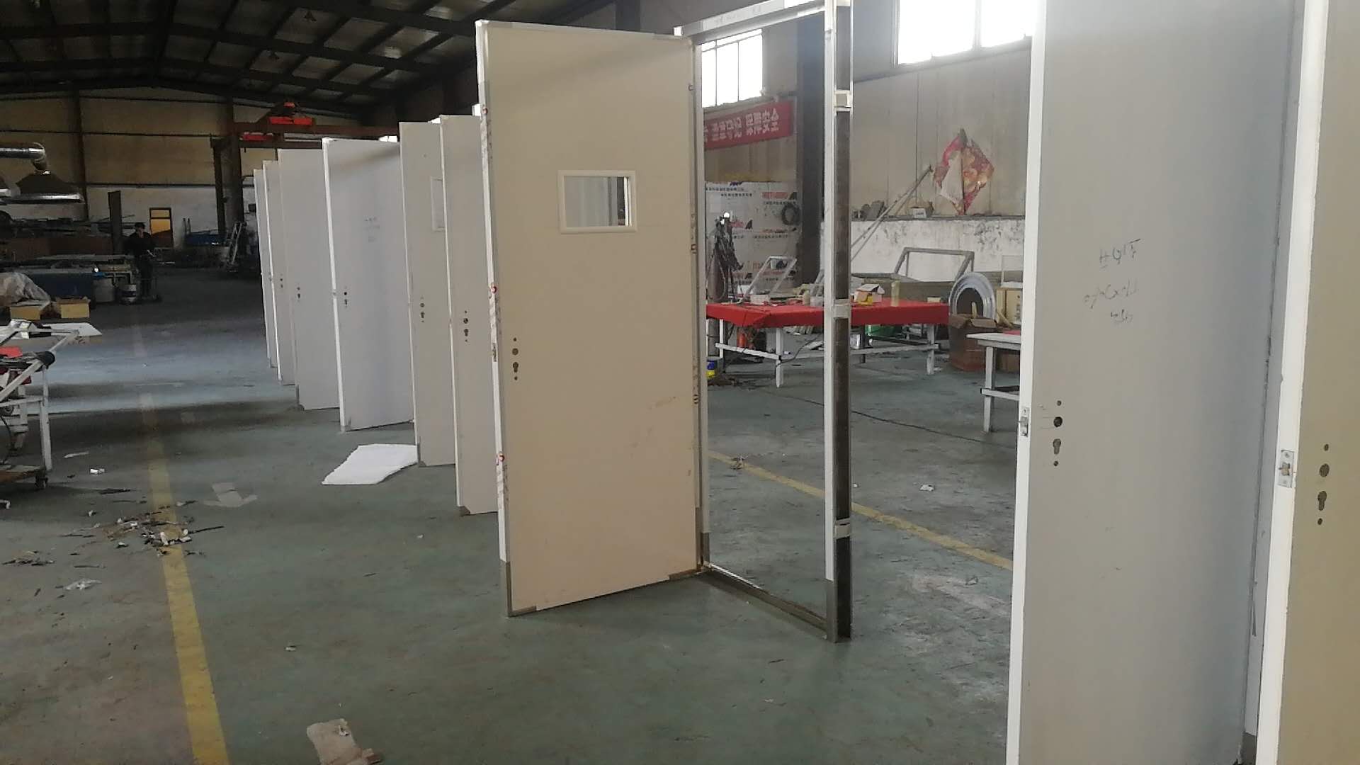 黄石使用铅门注意事项